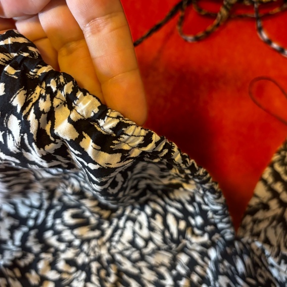 H&M black and white cotton halterneck dress NWT - Picture 7 of 11